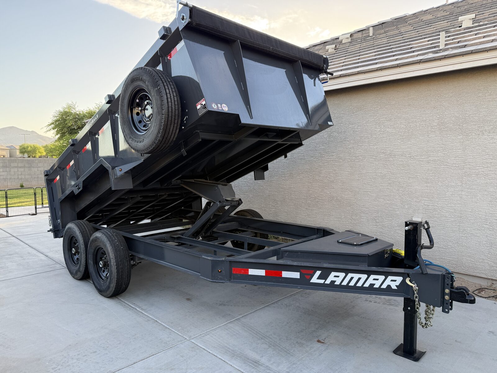 Dump Trailer Rental (7' x 14')
